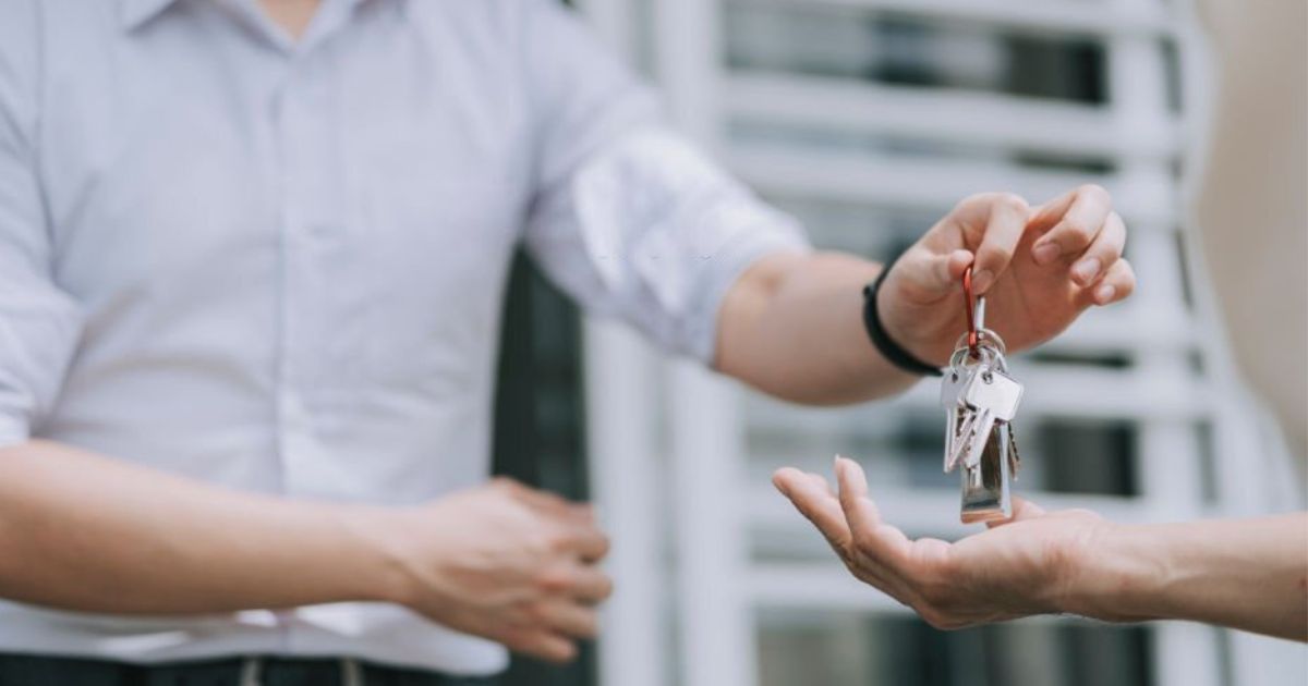 24 Meanings When You Dream About Keys
